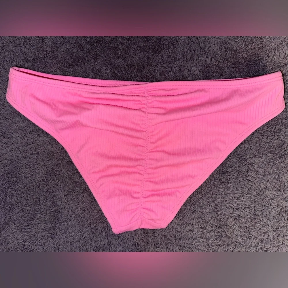 Pink Ribbed Triangle Bikini Set - Picture 4 of 8